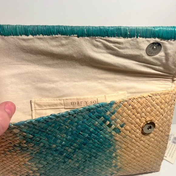 Mar Y Sol Woven Clutch with Blue and Tan Pattern - Picture 7 of 16